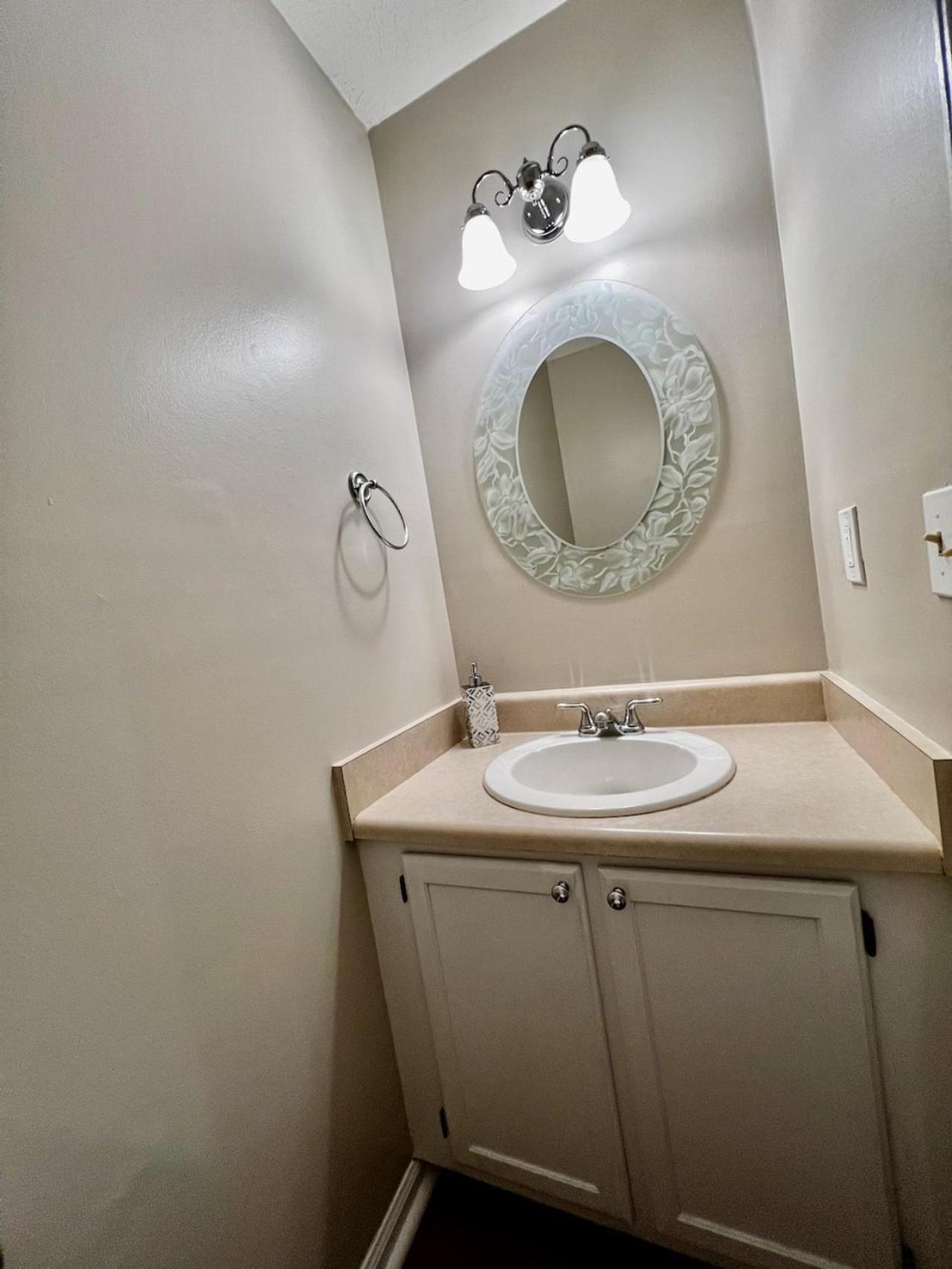 Ecstatic Town Home In Stone Mountain Esterno foto