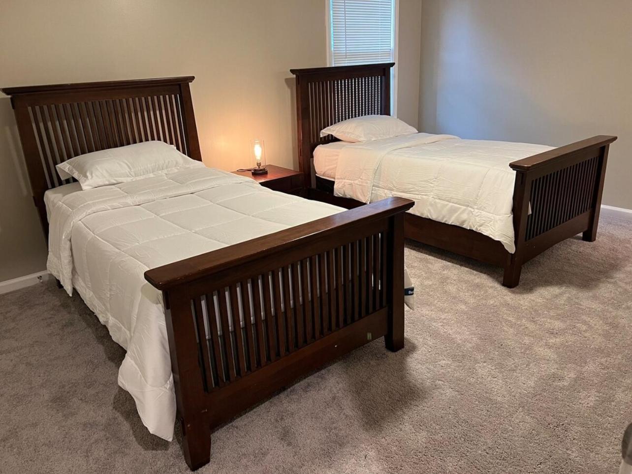 Ecstatic Town Home In Stone Mountain Esterno foto